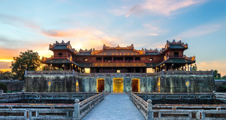 Discover Vietnam & Cambogia via fiume